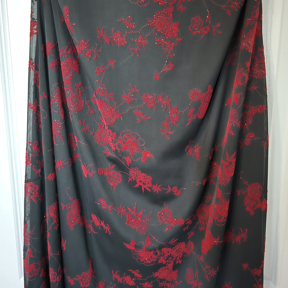 Elegant Black and Red Floral High Low Dress - Picture 6 of 8